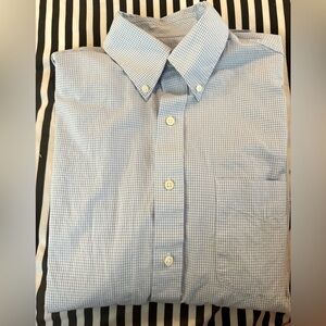 Men’s long sleeve button down shirt